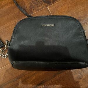 Steve Madden Elegant Black Crossbody Bag